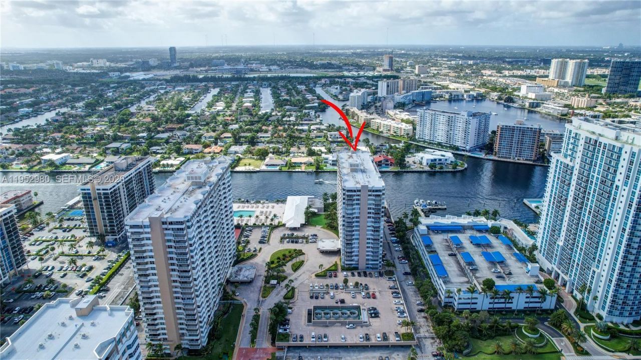 1965 S Ocean Dr, Unit 4S, Hallandale Beach, FL 33009 Photo