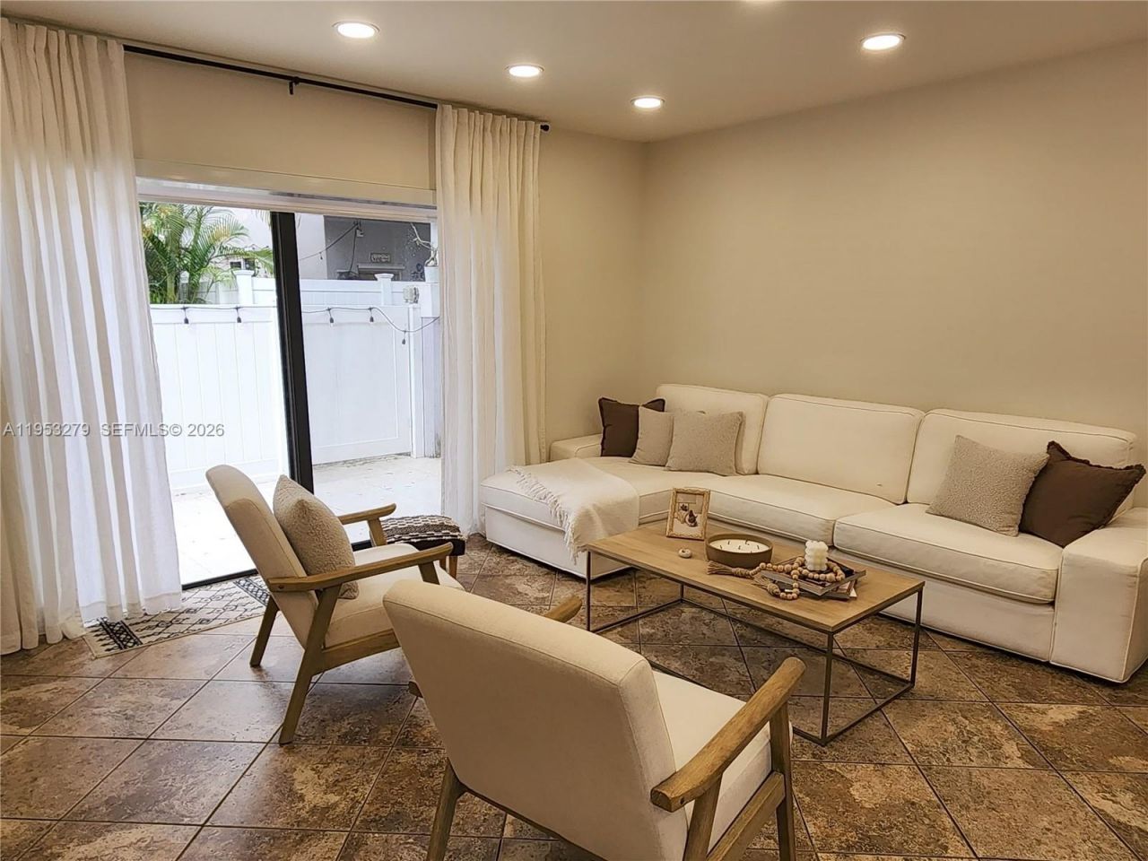 11763 NW 11th St , Pembroke Pines, FL 33026 Photo