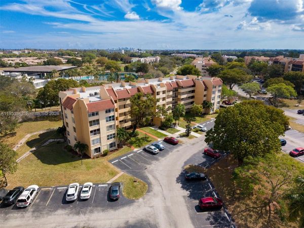 3801 Environ Blvd, Unit 217, Lauderhill, FL 33319