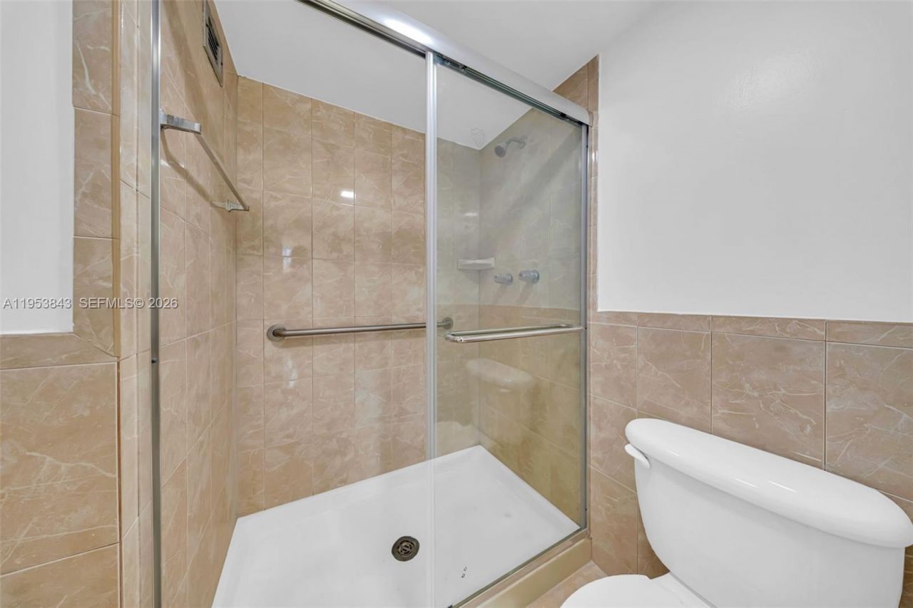 3801 Environ Blvd, Unit 217, Lauderhill, FL 33319 Photo