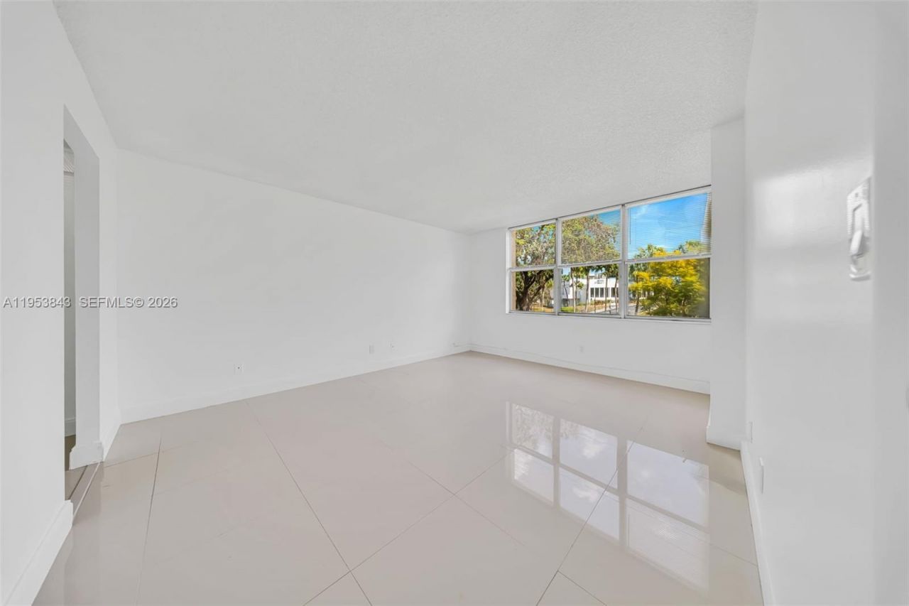 3801 Environ Blvd, Unit 217, Lauderhill, FL 33319 Photo