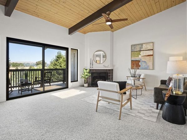 19100 Crest Ave, Unit 100, Castro Valley, CA 94546