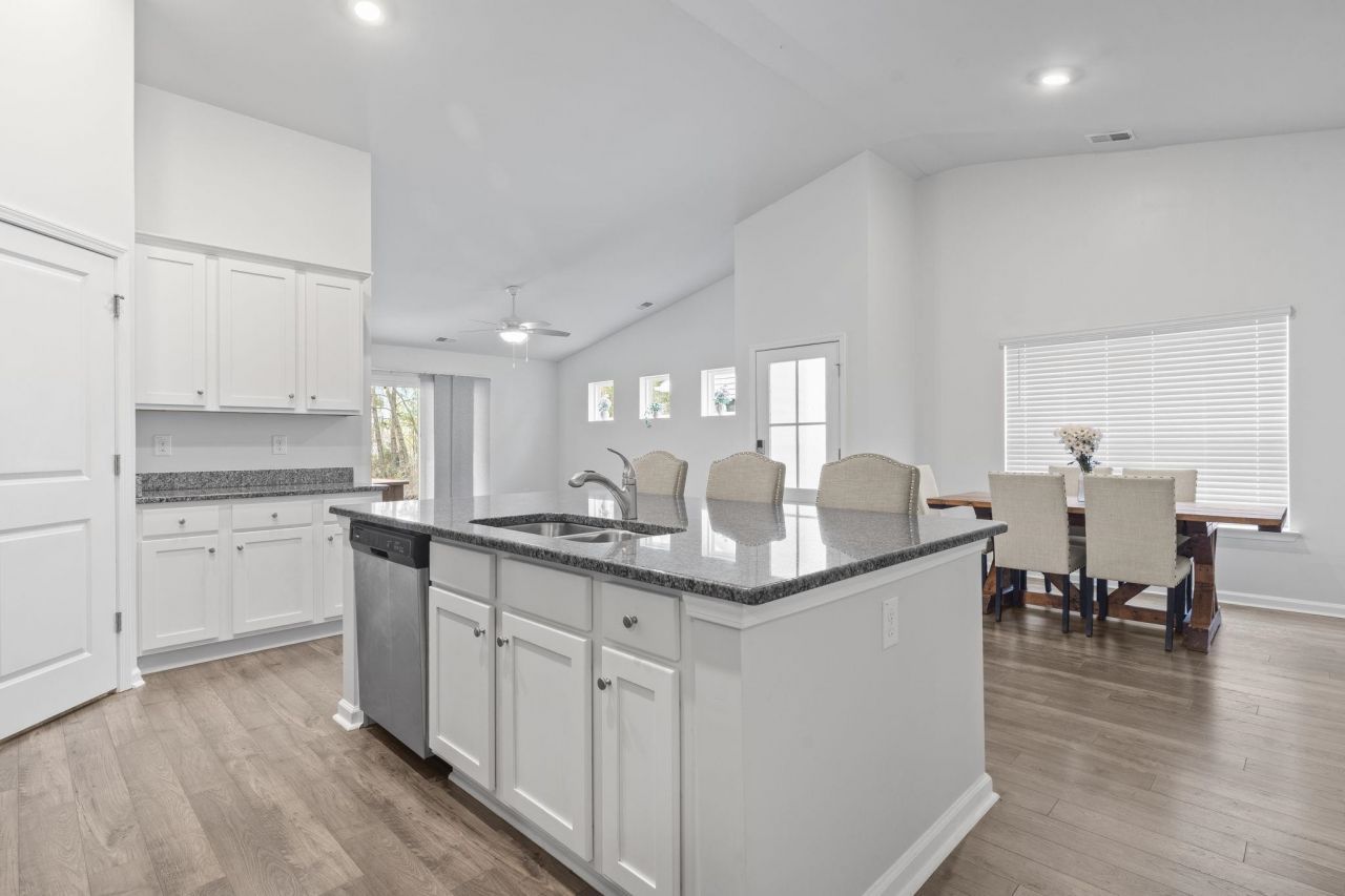 1808 Berkley Village Loop Photo 8