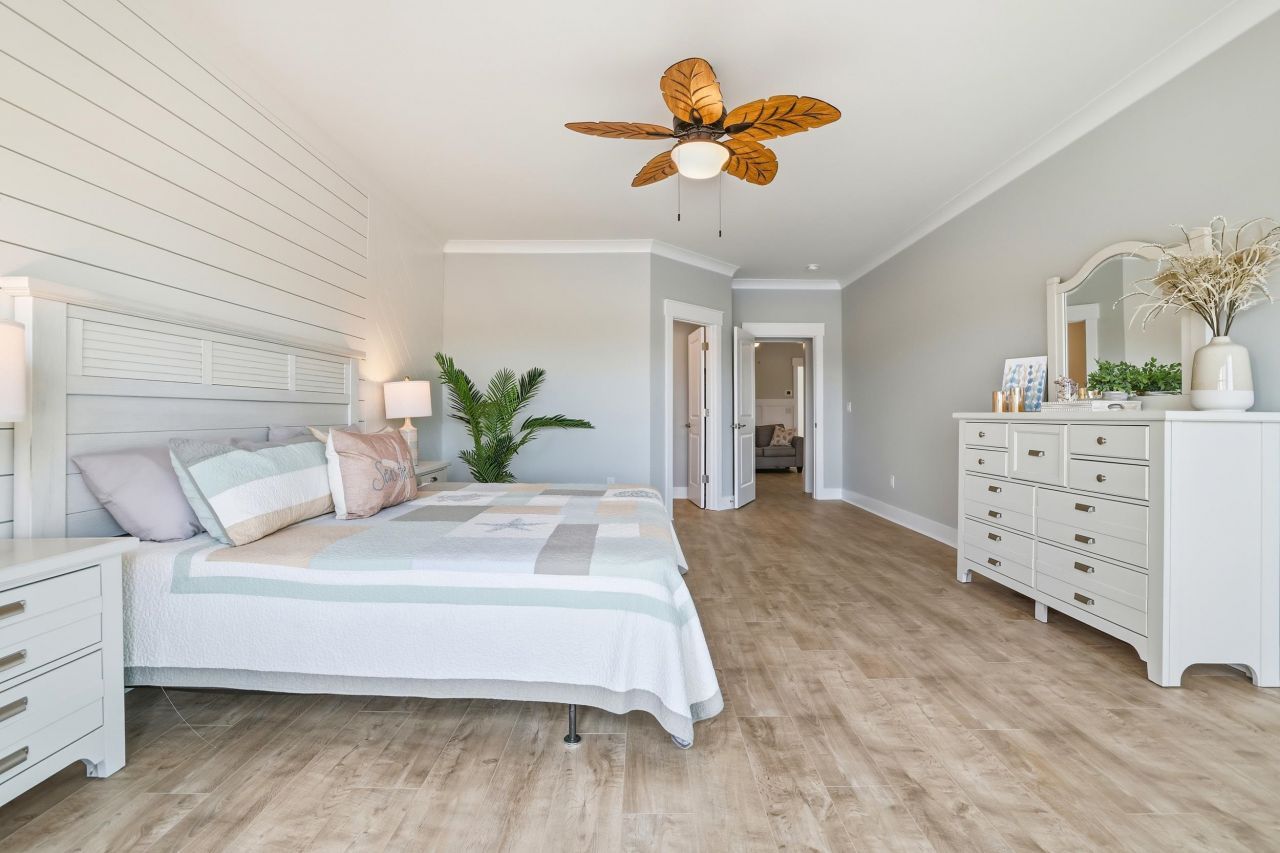 Tbb Lineback Pl. Photo 16