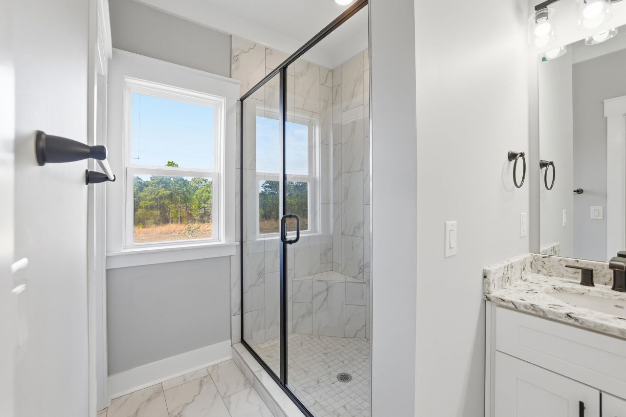 Tbb Lineback Pl. Photo 21