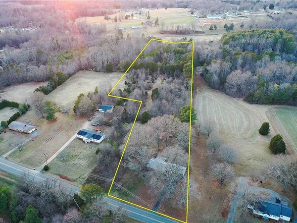 3180 Williston Road , Walkertown, NC 27051