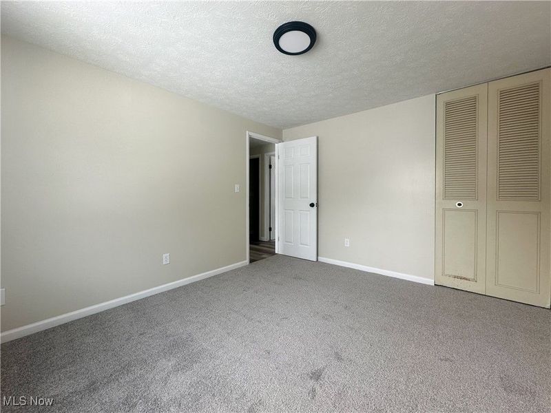 814 Florida Avenue, Mc Donald, OH 44437 Photo 23