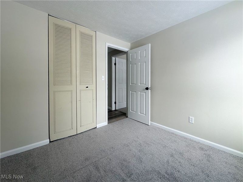 814 Florida Avenue, Mc Donald, OH 44437 Photo 26