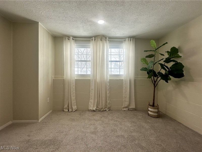 814 Florida Avenue, Mc Donald, OH 44437 Photo 34