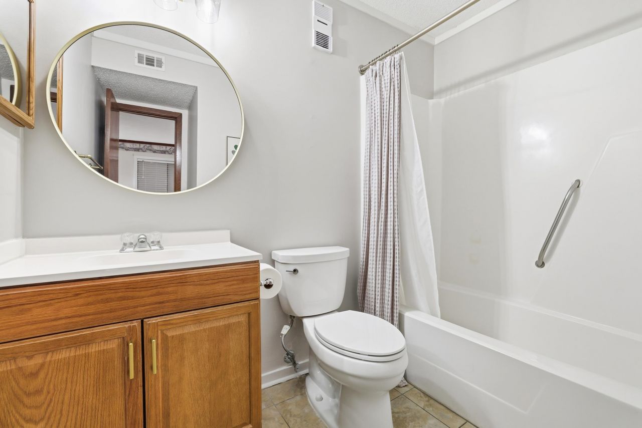 5905 South Kings Hwy. Photo 10