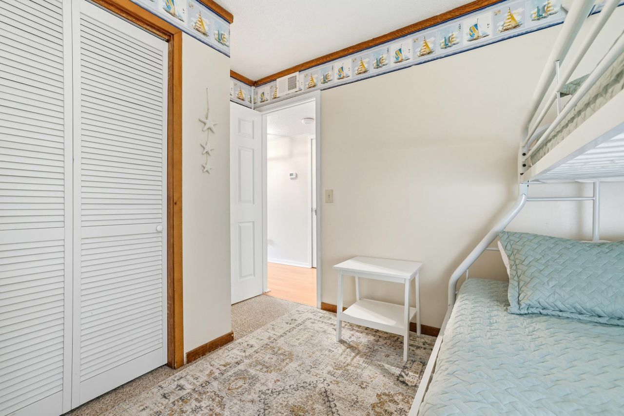 5905 South Kings Hwy. Photo 12