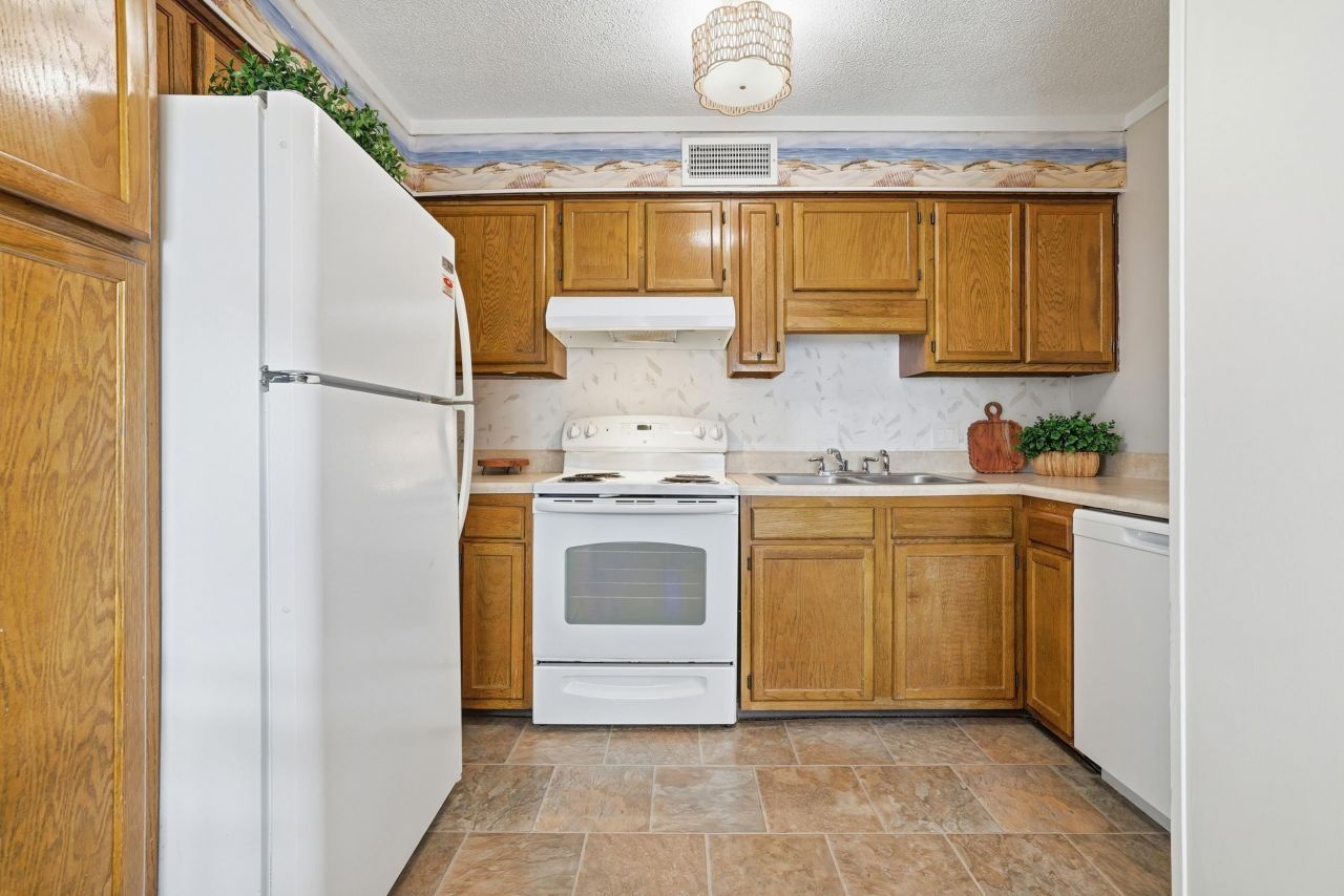 5905 South Kings Hwy. Photo 21