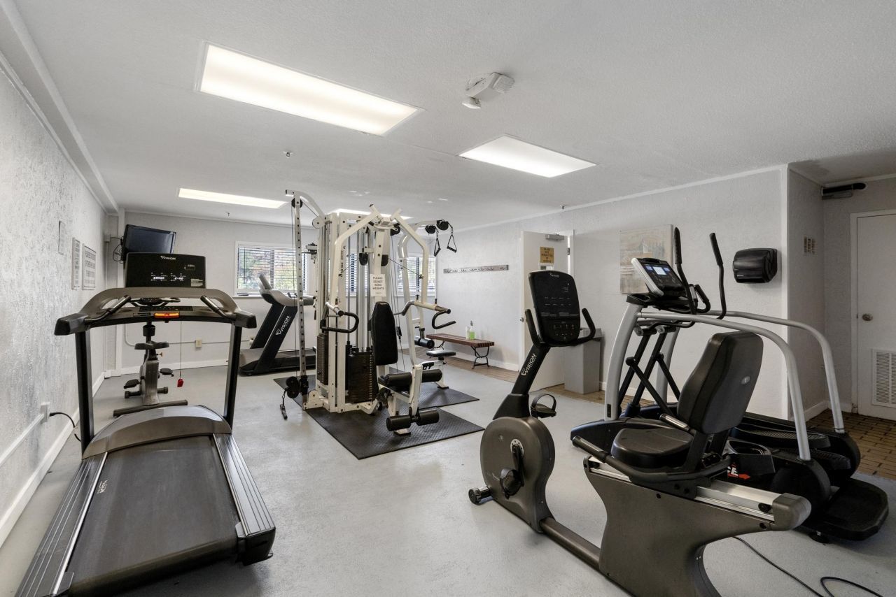 5905 South Kings Hwy. Photo 35