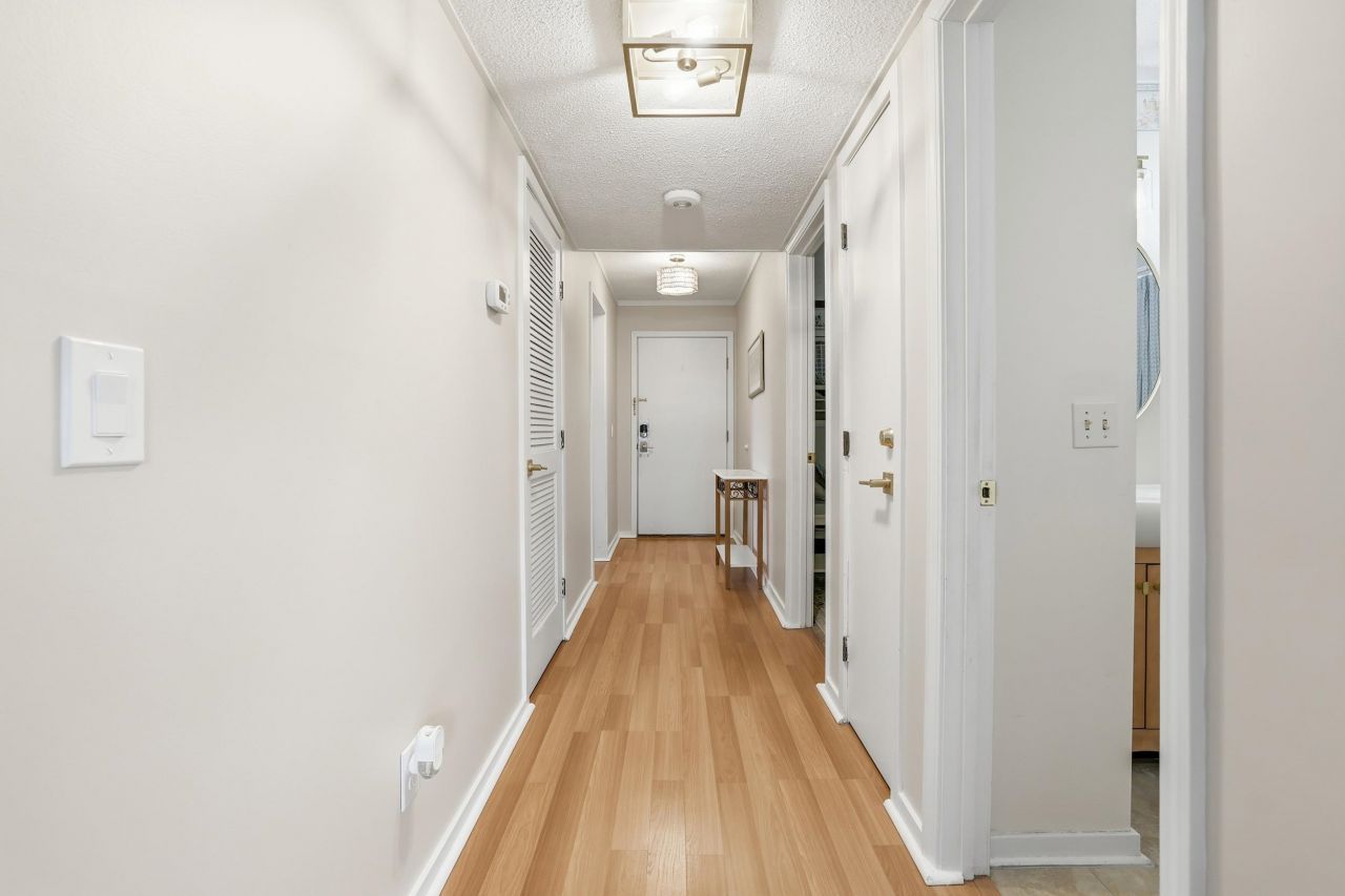 5905 South Kings Hwy. Photo 6