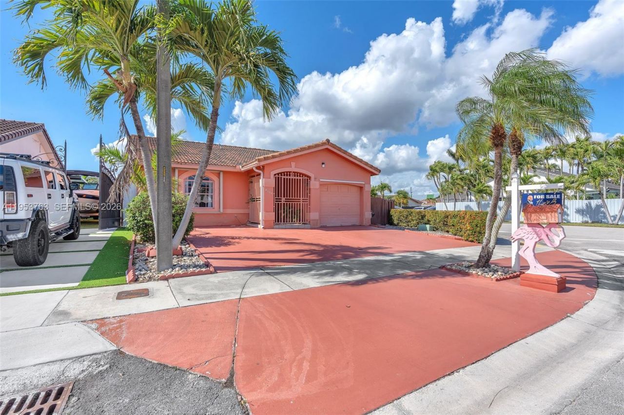 1002 SW 142nd Ct, Miami, FL 33184 Photo