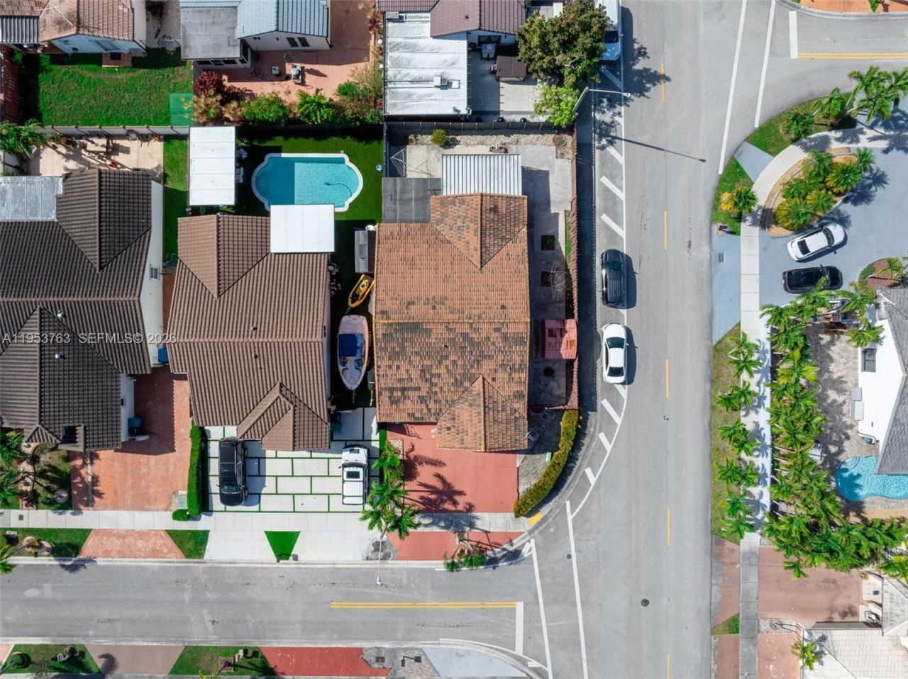 1002 SW 142nd Ct, Miami, FL 33184 Photo