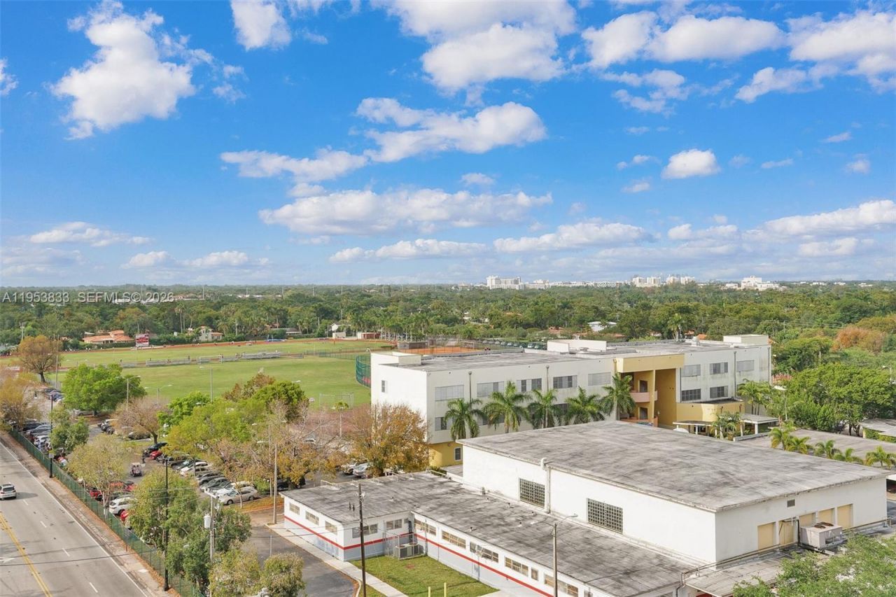 301 Altara Ave, Unit 831, Coral Gables, FL 33146 Photo