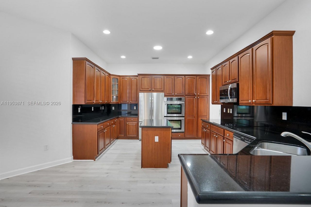 7871 SW 195th Ter, Cutler Bay, FL 33157 Photo