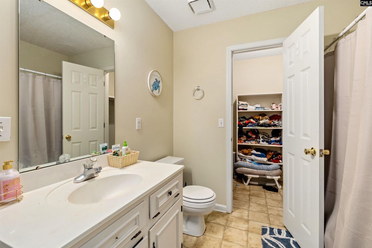 2234 Preot Street  Photo 11