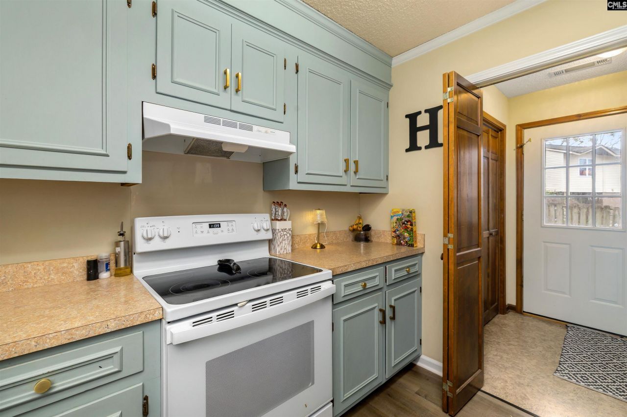 2234 Preot Street  Photo 8