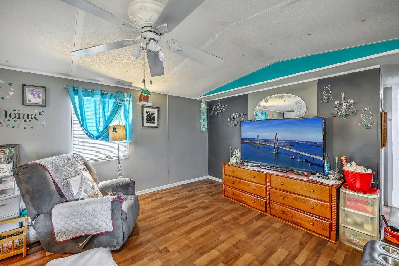 130 Water Street Photo 7