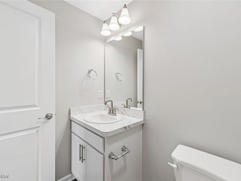 3382 Buckeye Trail, Green, OH 44685 Photo 18