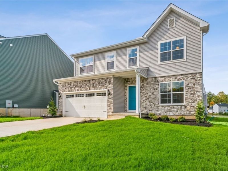 3382 Buckeye Trail, Green, OH 44685 Photo 2