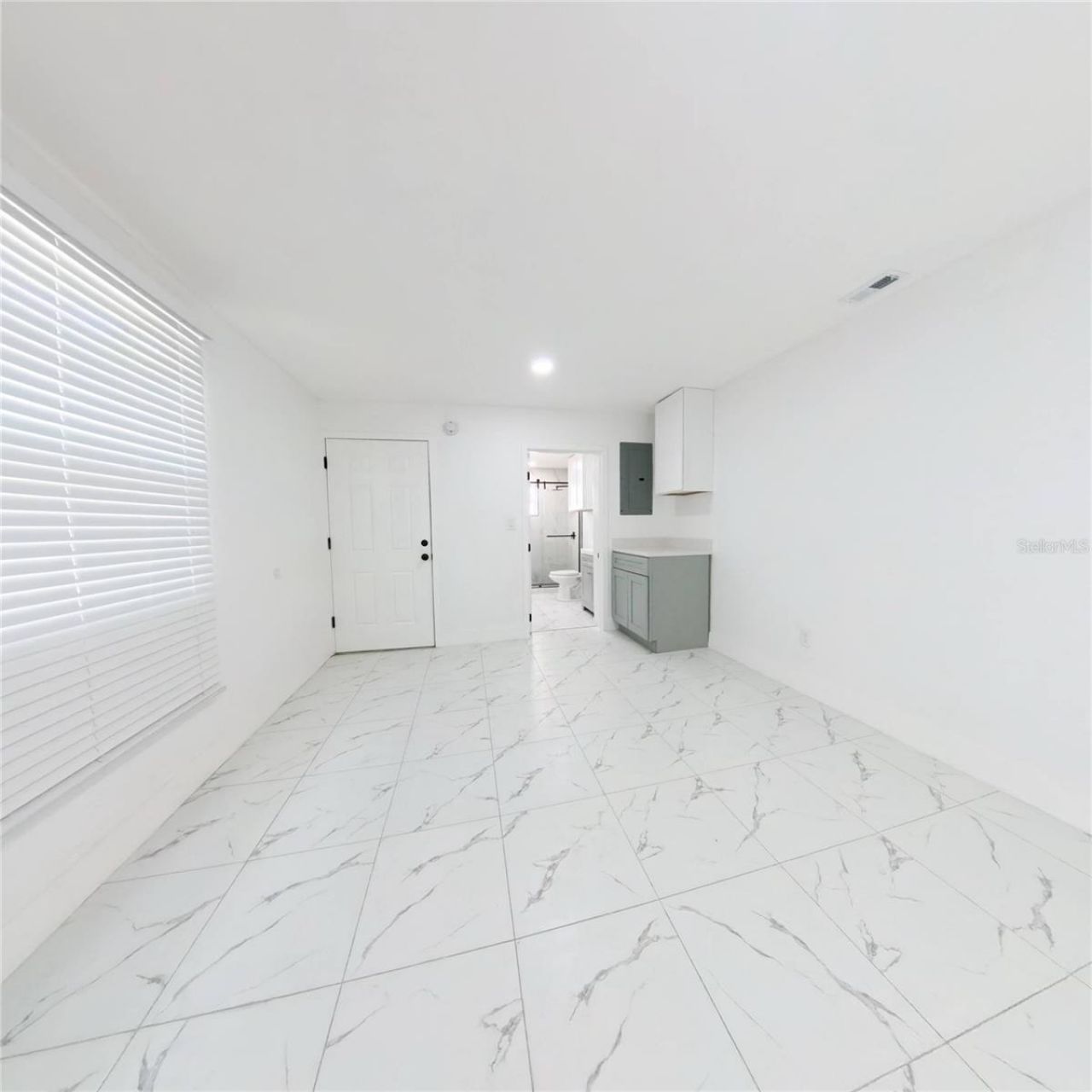 38 N Alder Drive, Orlando, FL 32807 Photo