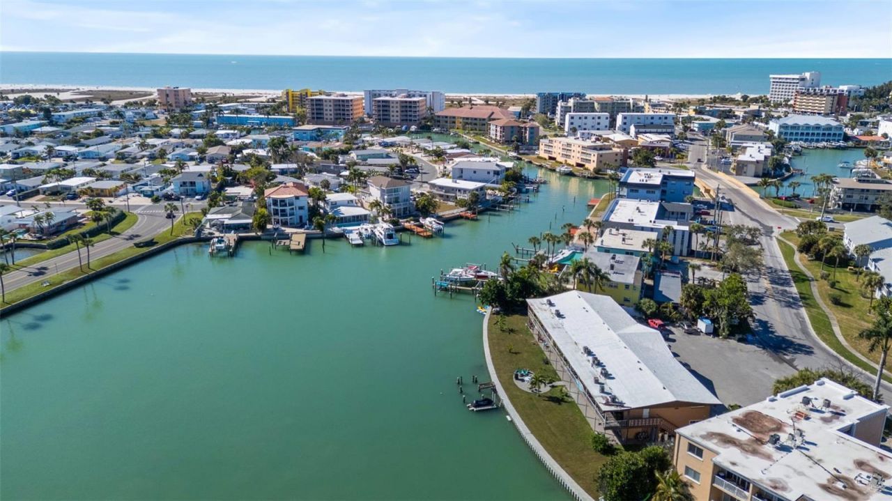 275 116th Avenue, Treasure Island, FL 33706 Photo