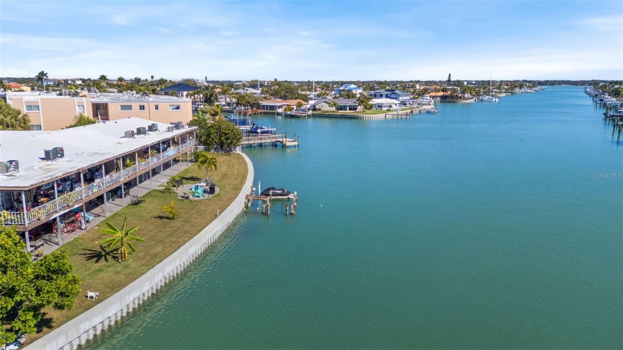 275 116th Avenue, Treasure Island, FL 33706 Photo