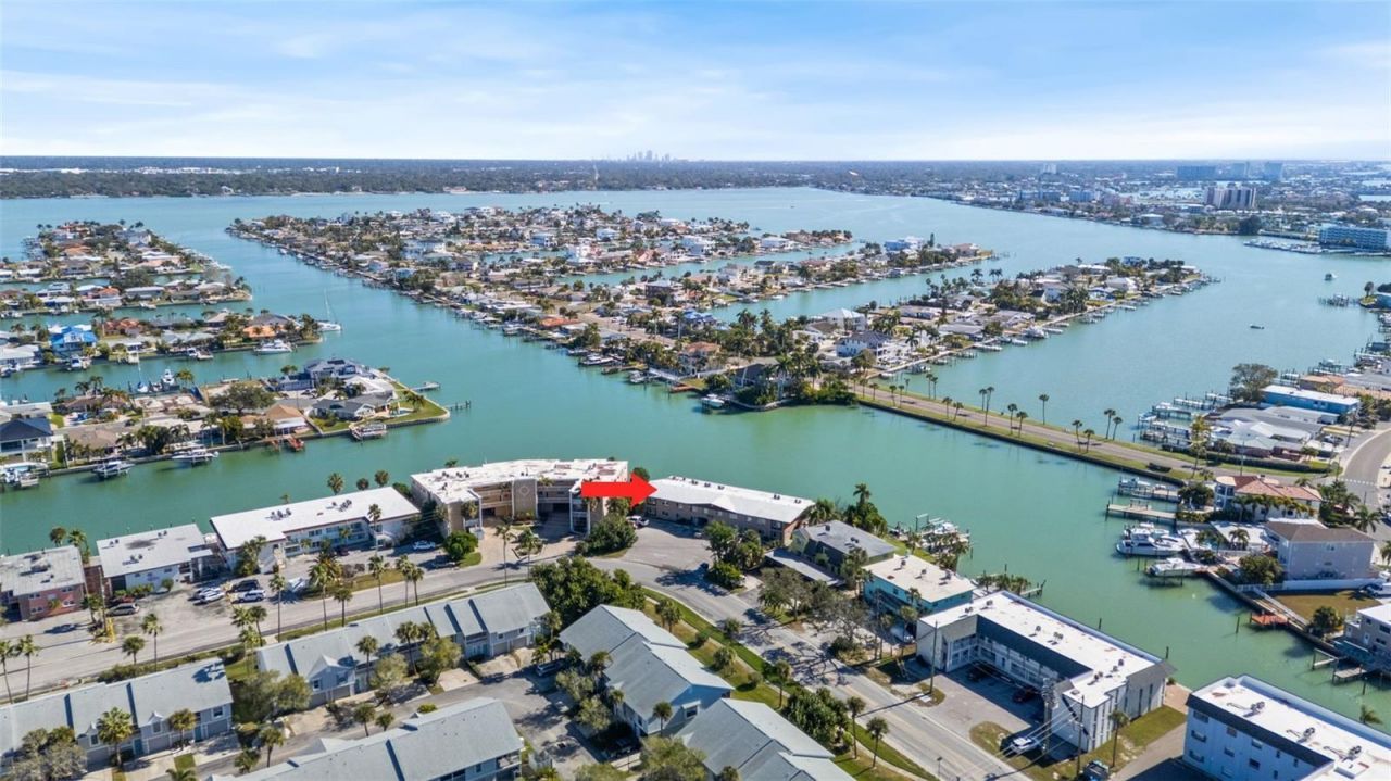 275 116th Avenue, Treasure Island, FL 33706 Photo