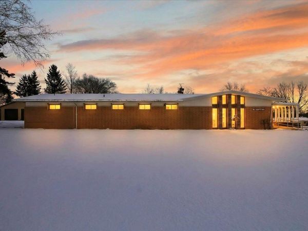 820 Pine River Street N, Ithaca, MI 48847