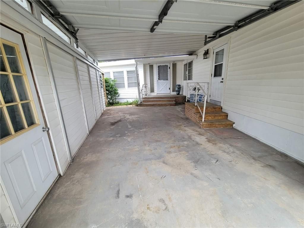 207 Lantern Ln, North Fort Myers, FL 33917 Photo