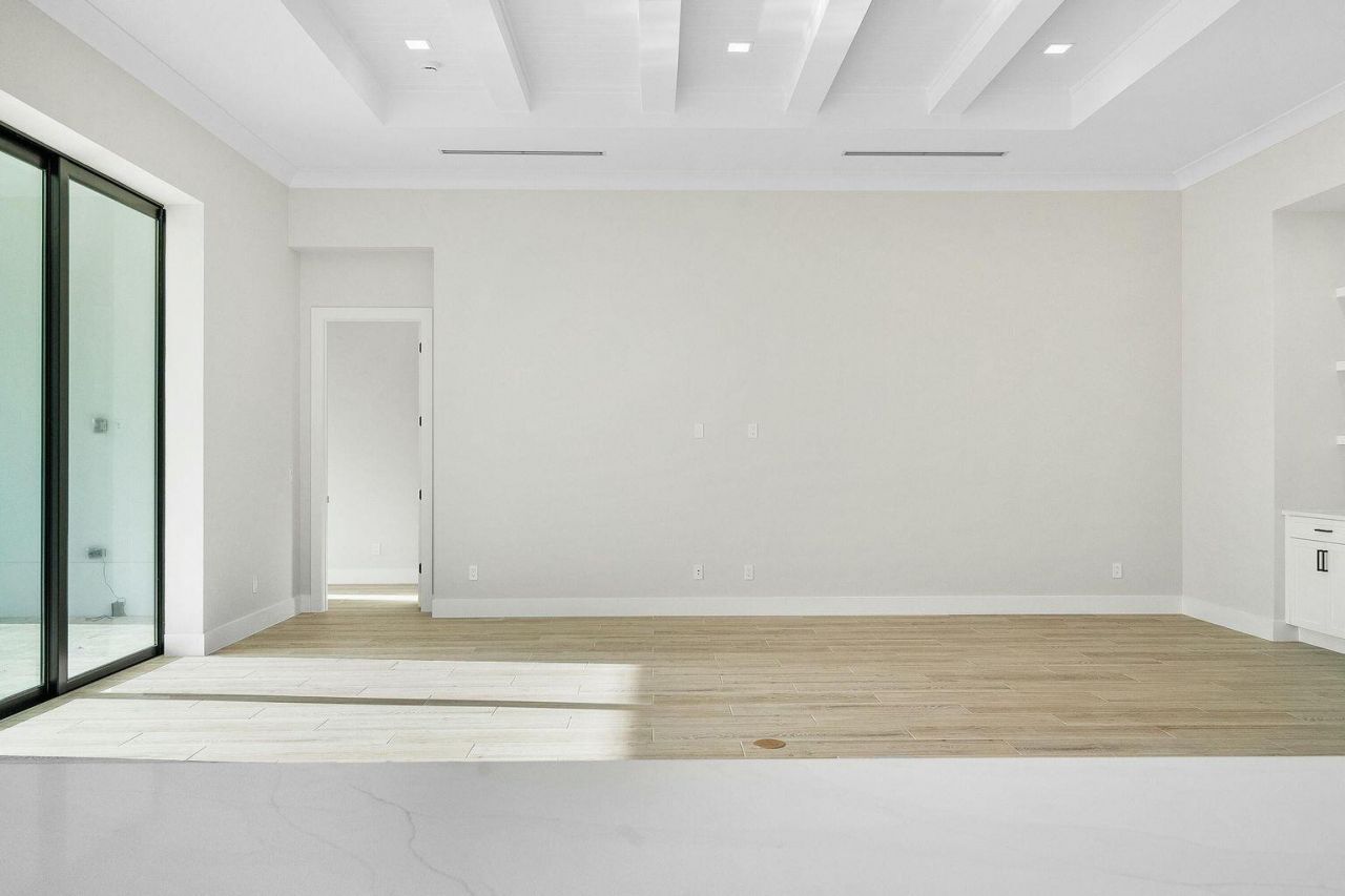 110 SE Via Verona, Port Saint Lucie, FL 34984 Photo