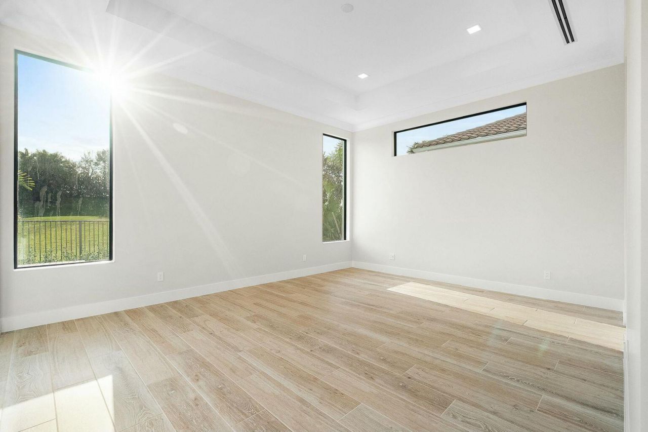 110 SE Via Verona, Port Saint Lucie, FL 34984 Photo