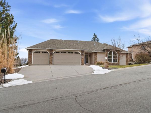 5901 N Vista Grande Dr, Otis Orchards, WA 99027