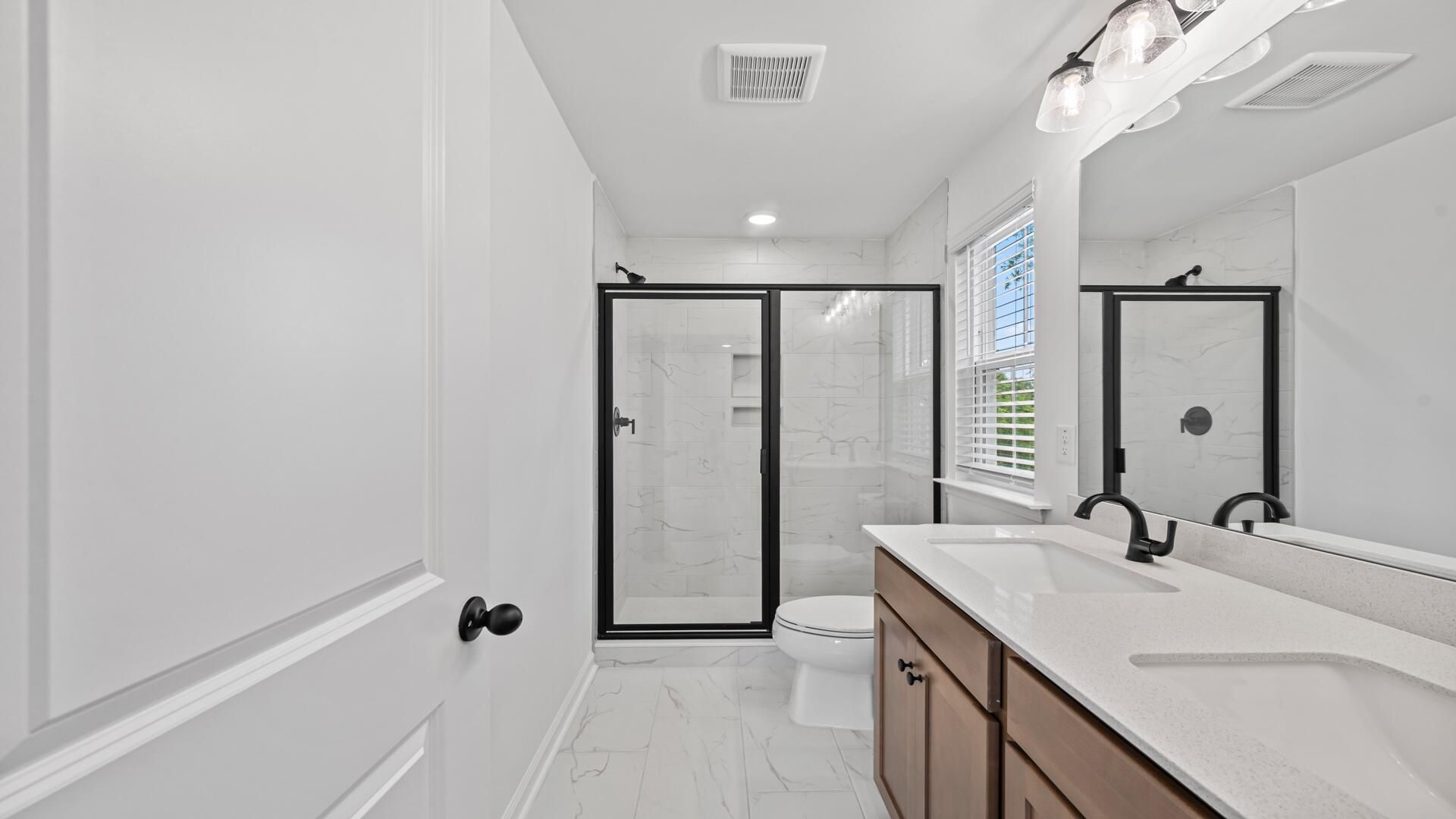 1816 Helm Avenue Photo 12