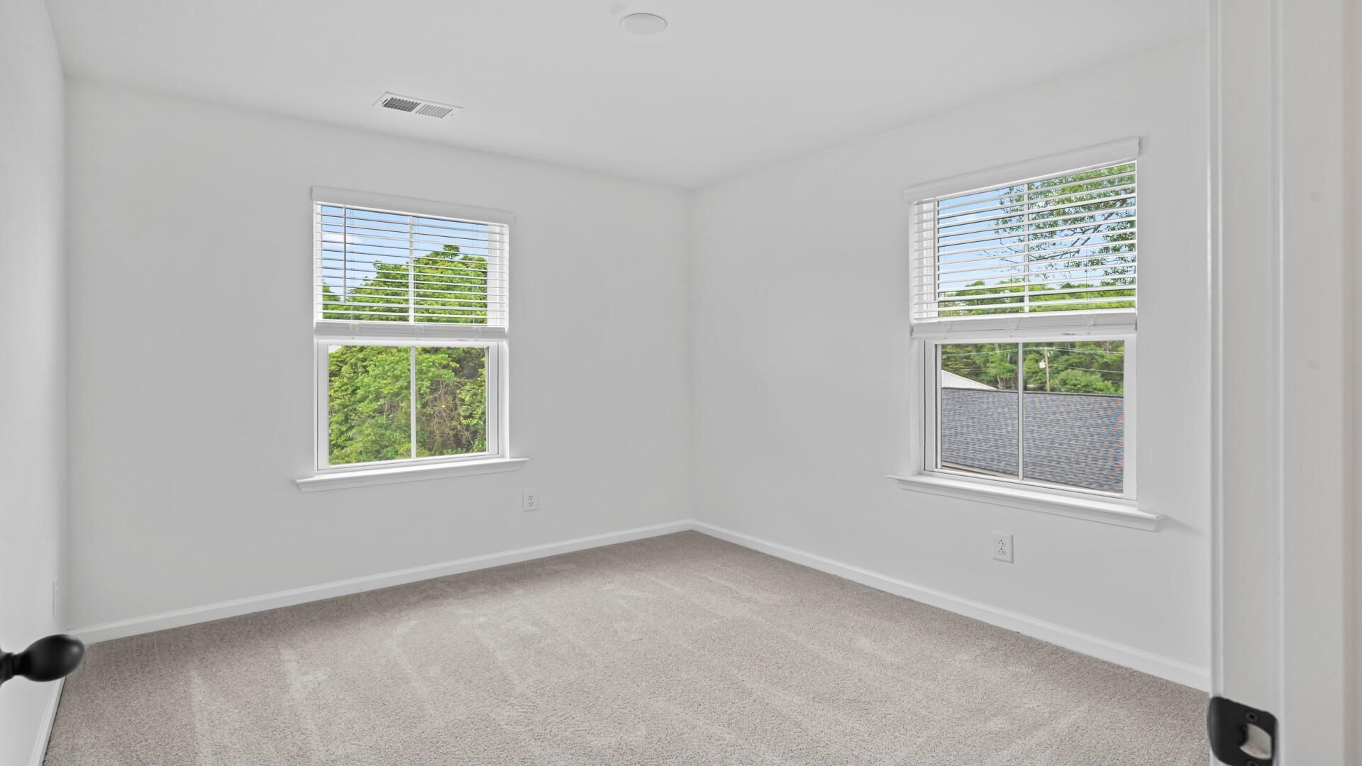 1816 Helm Avenue Photo 14