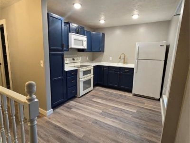 122 4th Street NE, Strasburg, OH 44680 Photo 4