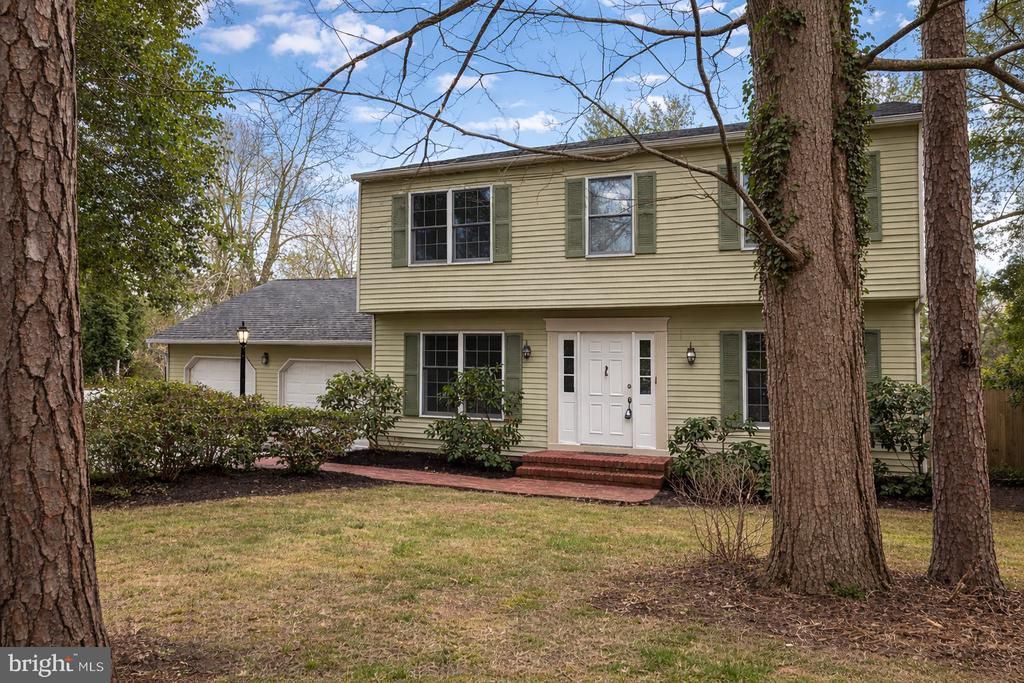 12 Friar Tuck Drive, Medford, NJ 08055 Main Photo