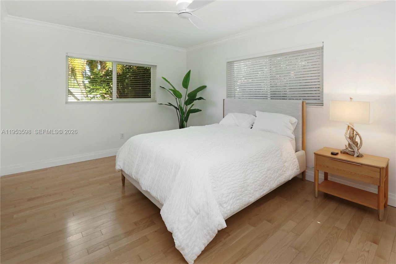 1242 Buchanan St, Hollywood, FL 33019 Photo