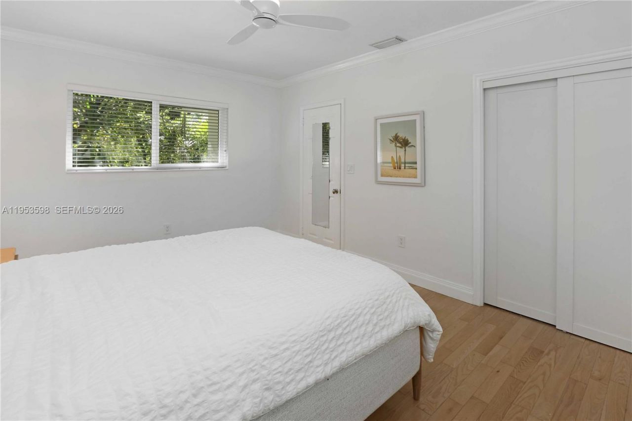 1242 Buchanan St, Hollywood, FL 33019 Photo