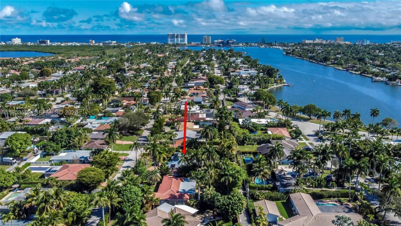 1242 Buchanan St, Hollywood, FL 33019 Photo