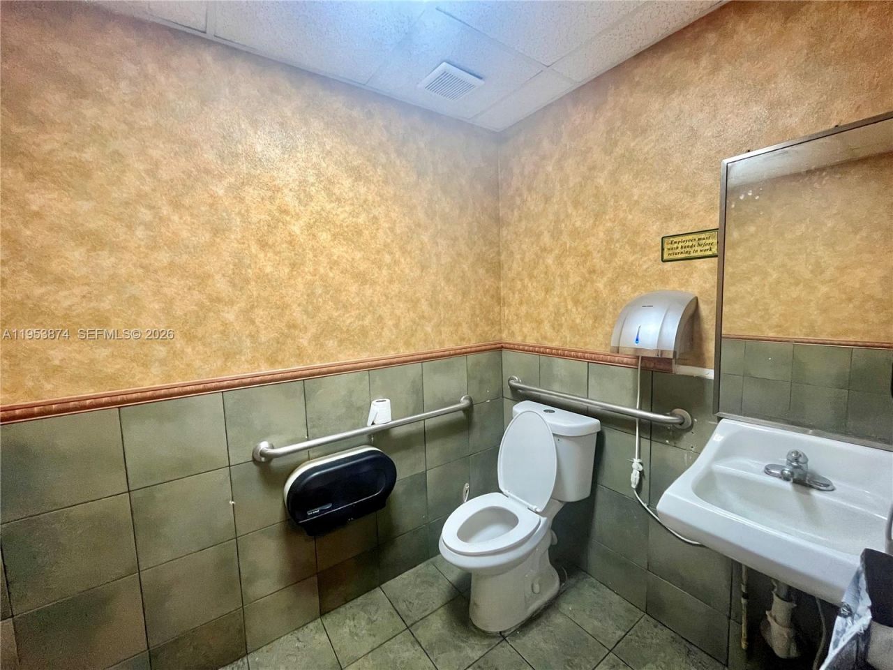 10251 Pines Blvd , Pembroke Pines, FL 33026 Photo