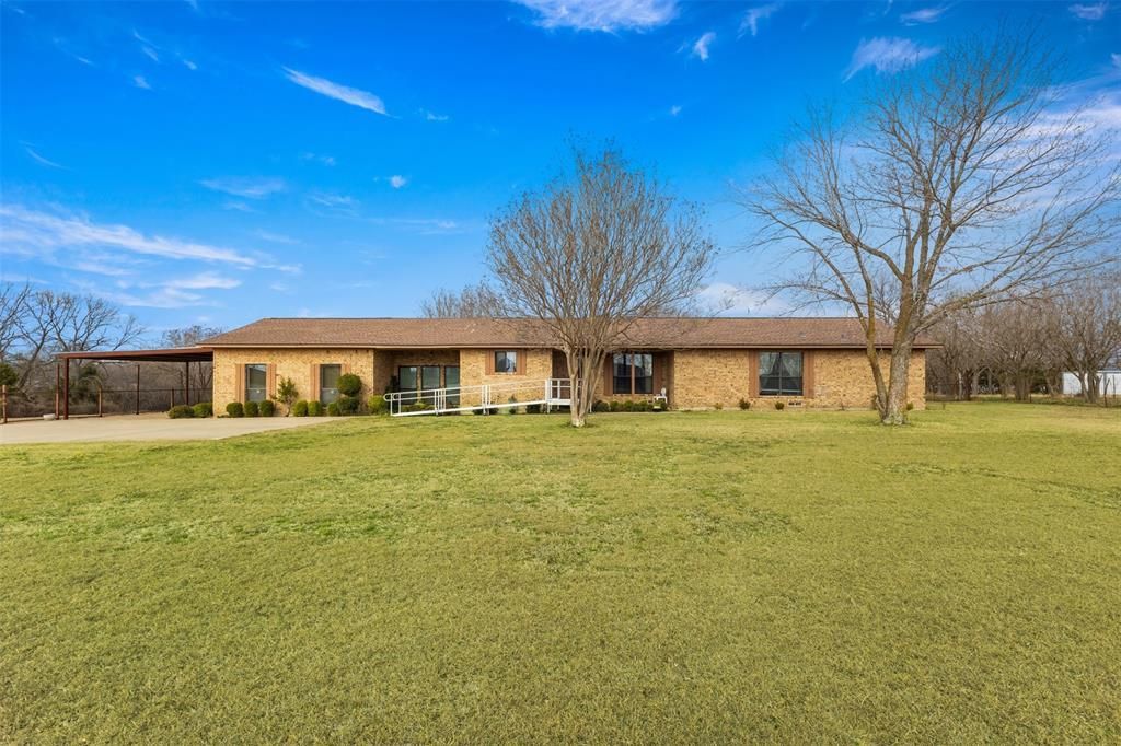 730 Martin Lane, Combine, TX 75159 Main Photo