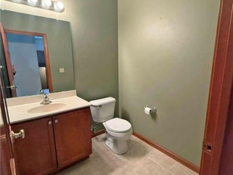 541 North Point Drive, Troy, OH 45373 Photo 13