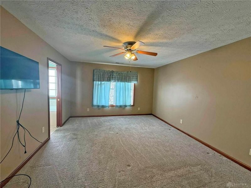 541 North Point Drive, Troy, OH 45373 Photo 15