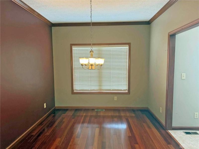 541 North Point Drive, Troy, OH 45373 Photo 5