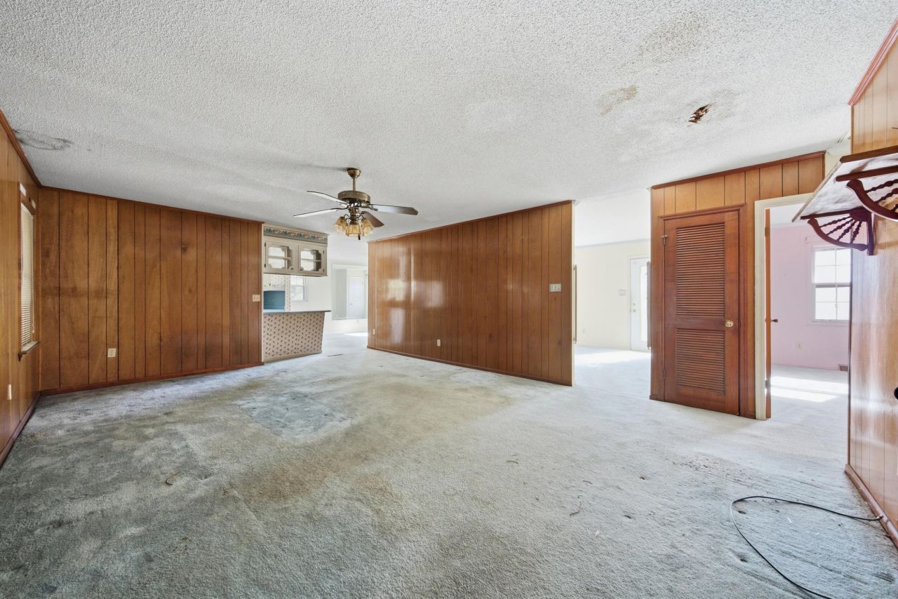 1795 Belleville Road Photo 11