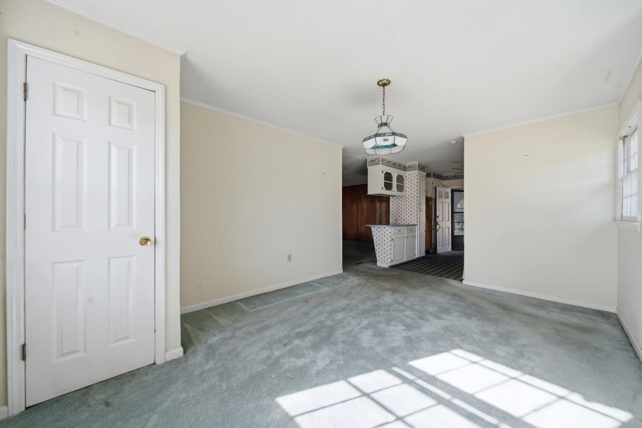 1795 Belleville Road Photo 5